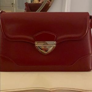 Louis Vuitton Begatelle Shoulder Bag Epi Leather